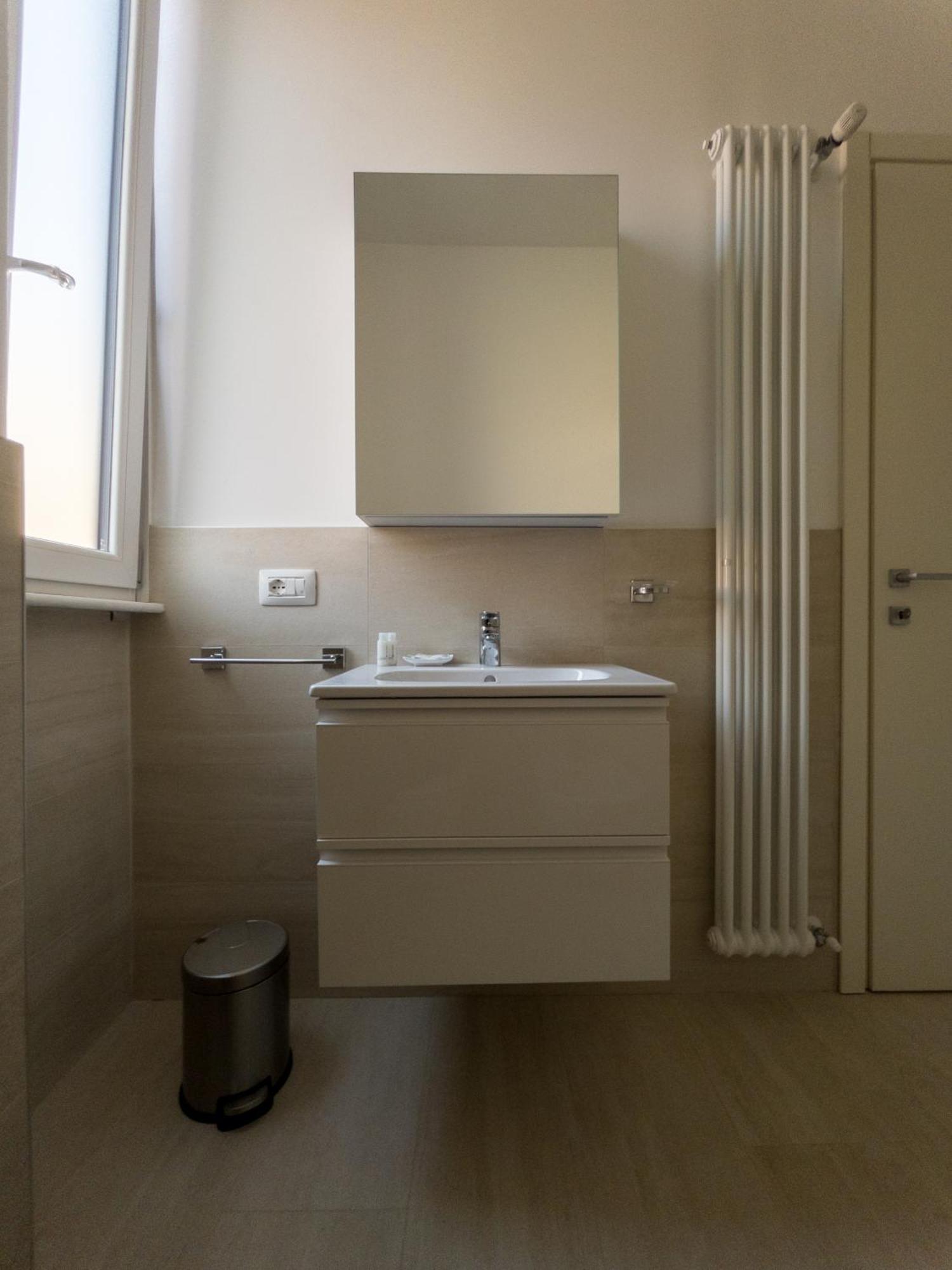 Rrrapido Holy Suites And Rooms - Via Sardegna Milano Eksteriør billede